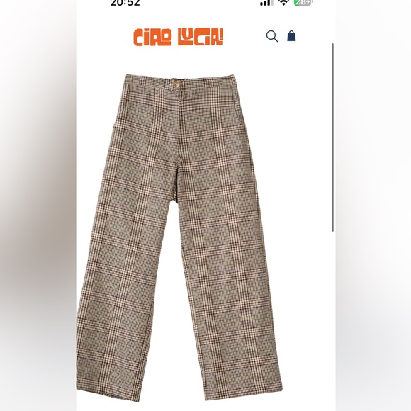 Ciao Lucia Pants - The Pietro Pant is a straight leg, cropped pant